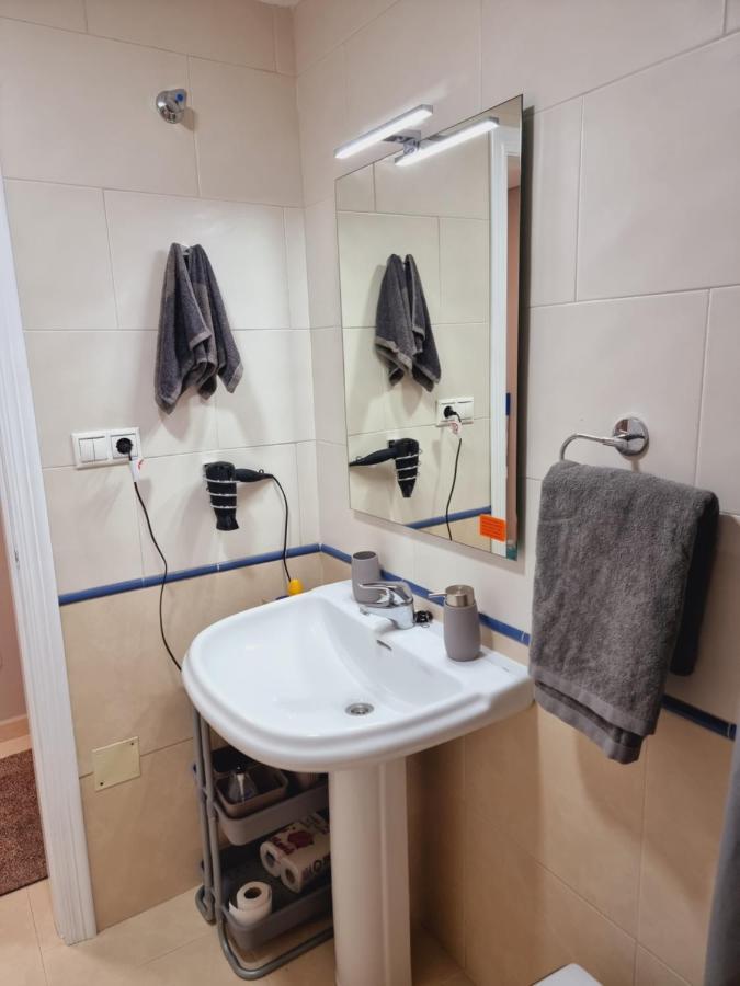 Luxury Evita Apartments In Торрев'єха Екстер'єр фото